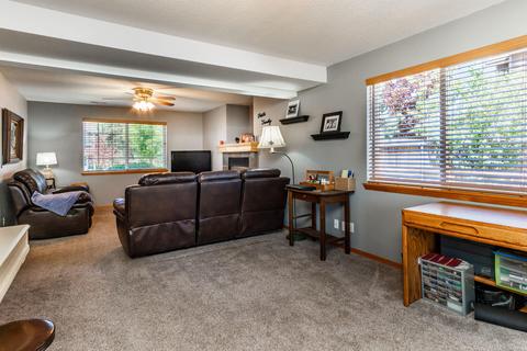 1012 NE Locksley Dr, Bend, OR 97701 photo 24