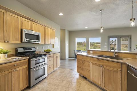 17552 Plainview Ct, Bend, OR 97703 photo 13