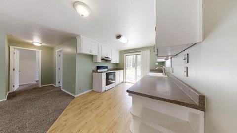 15885 Lava Dr, La Pine, OR 97739 photo 7