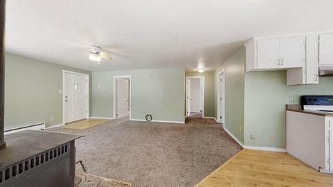 15885 Lava Dr, La Pine, OR 97739 photo 5