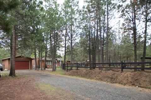 14626 Bluegrass Loop, Sisters, OR 97759 photo 4
