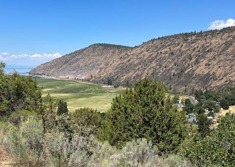 peregrine heights LOT 8, Klamath Falls, OR 97601