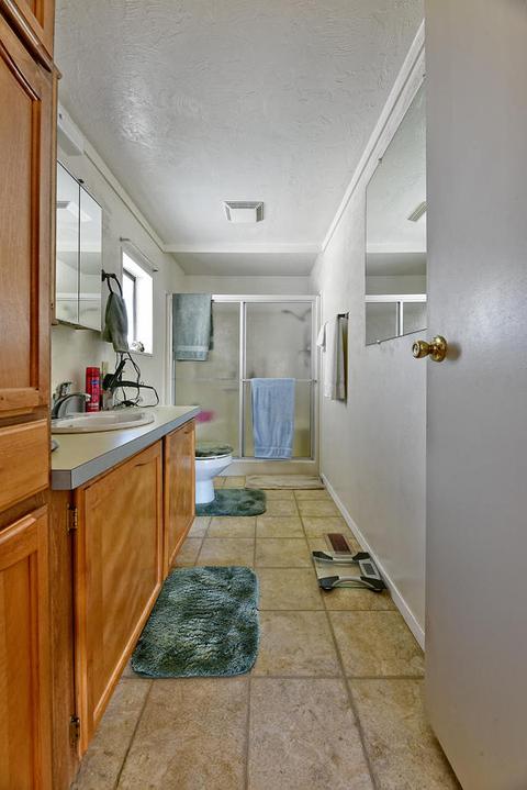 555 Freeman Rd UNIT 64, Central Point, OR 97502 photo 14