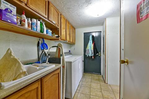 555 Freeman Rd UNIT 64, Central Point, OR 97502 photo 18
