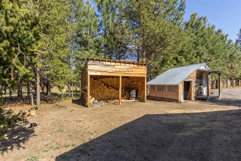 15918 Cascade Ln, La Pine, OR 97739 photo 32