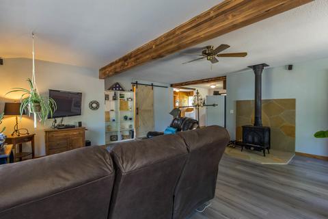 15918 Cascade Ln, La Pine, OR 97739 photo 9
