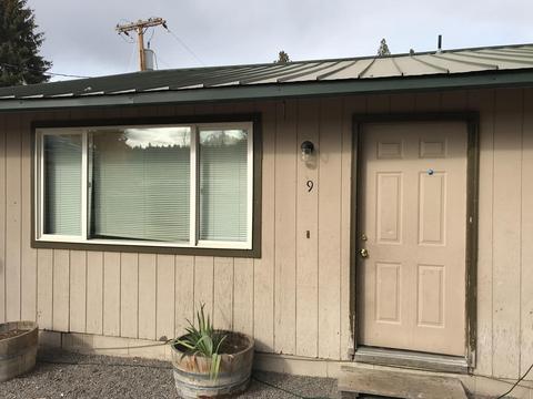604 S 3rd Ave, Chiloquin, OR 97624 photo 5
