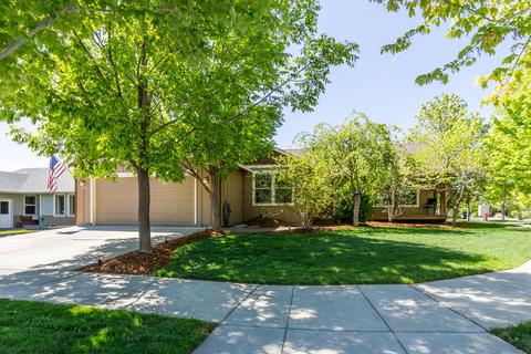 20285 Morgan Loop, Bend, OR 97703 photo 2