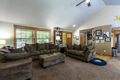 20285 Morgan Loop, Bend, OR 97703 photo 7