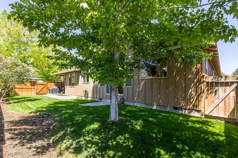 20285 Morgan Loop, Bend, OR 97703 photo 26