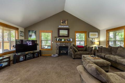 20285 Morgan Loop, Bend, OR 97703 photo 6