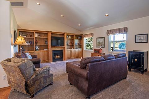 61060 Sum View Dr, Bend, OR 97702 photo 10