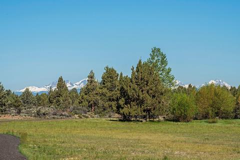 61060 Sum View Dr, Bend, OR 97702 photo 32