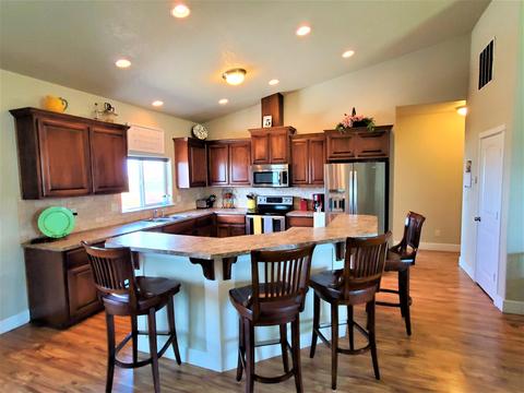 625 E A St, Culver, OR 97734 photo 6