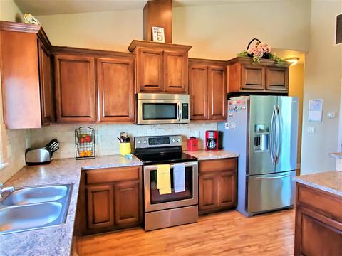 625 E A St, Culver, OR 97734 photo 7