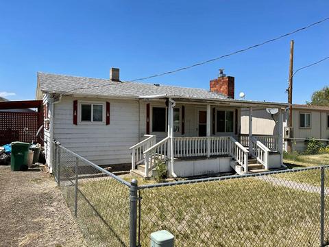 150 N Elm St, Merrill, OR 97633 photo 1