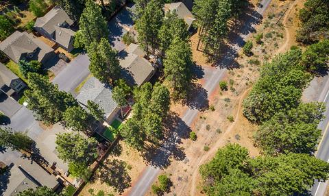 19562 Brookside Way, Bend, OR 97702 photo 27