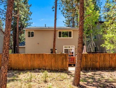 19562 Brookside Way, Bend, OR 97702 photo 24