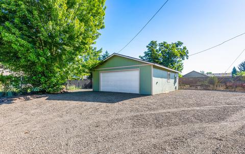 534 E Archwood Dr, Eagle Point, OR 97524 photo 19