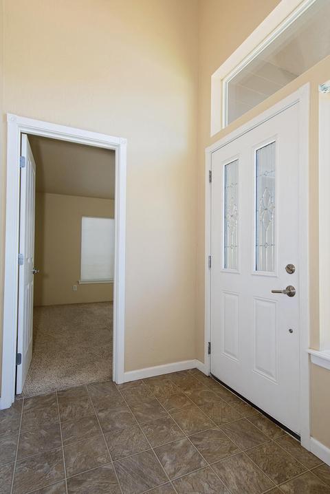 317 Live Oak Loop, Central Point, OR 97502 photo 5