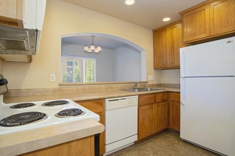 317 Live Oak Loop, Central Point, OR 97502 photo 9