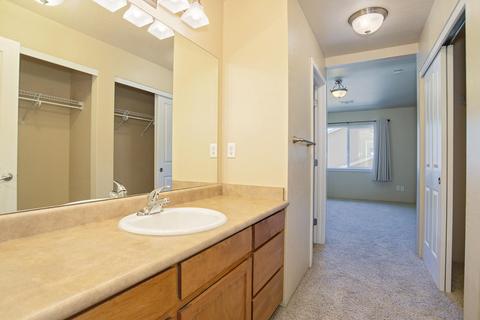 317 Live Oak Loop, Central Point, OR 97502 photo 16