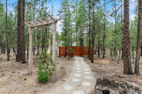14800 Ponderosa Loop, La Pine, OR 97739 photo 9