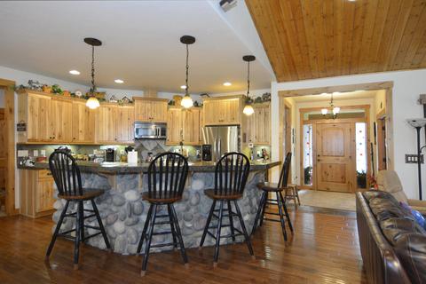 54885 Tamarack Rd, Bend, OR 97707 photo 6