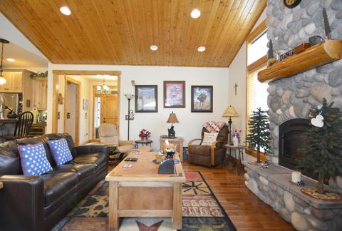 54885 Tamarack Rd, Bend, OR 97707 photo 10