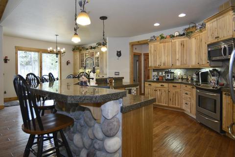 54885 Tamarack Rd, Bend, OR 97707 photo 5