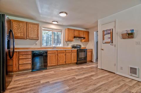 56266 Eider Rd, Bend, OR 97707 photo 8