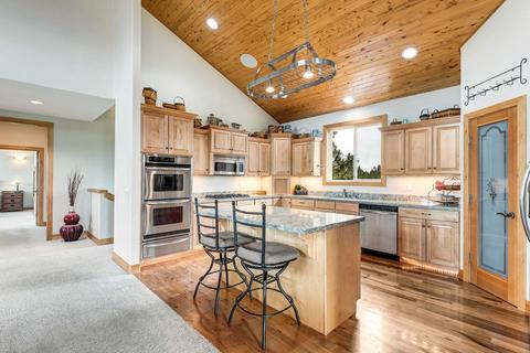 20130 Winston Loop, Bend, OR 97703 photo 7