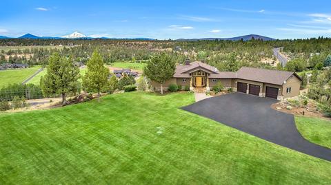 20130 Winston Loop, Bend, OR 97703 photo 31