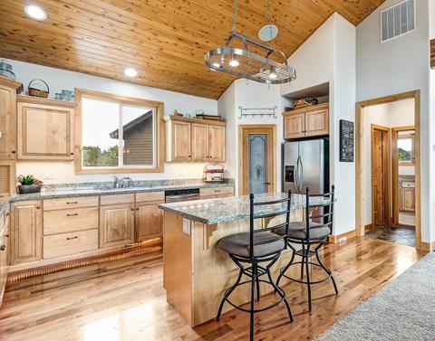20130 Winston Loop, Bend, OR 97703 photo 8