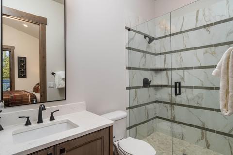 56887 Dancing Rock Loop, Bend, OR 97707 photo 18
