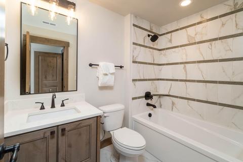 56887 Dancing Rock Loop, Bend, OR 97707 photo 30