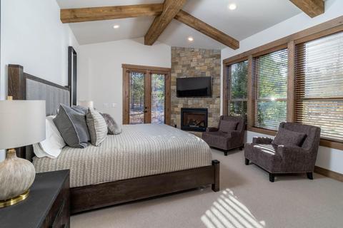 56887 Dancing Rock Loop, Bend, OR 97707 photo 11