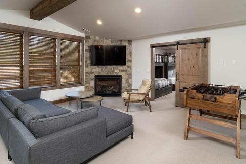 56887 Dancing Rock Loop, Bend, OR 97707 photo 32