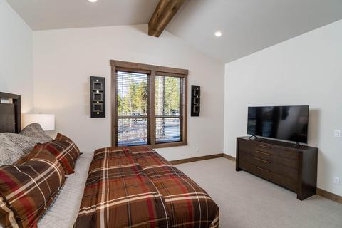 56887 Dancing Rock Loop, Bend, OR 97707 photo 17