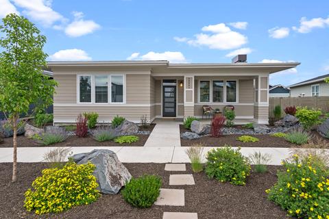 60061 SE Ruby Peak Loop, Bend, OR 97702 photo 1