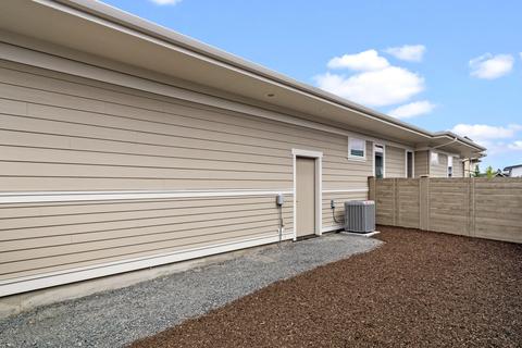 60061 SE Ruby Peak Loop, Bend, OR 97702 photo 7