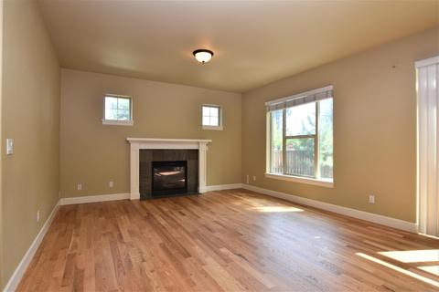 61186 Hubble St, Bend, OR 97702 photo 9