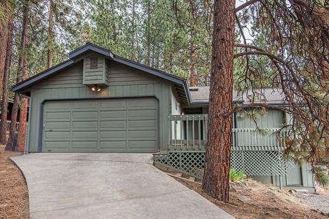 1906 SW Forest Ridge Ave, Bend, OR 97702 photo 2