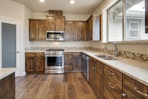 63108 Pikes Ct, Bend, OR 97701 photo 11