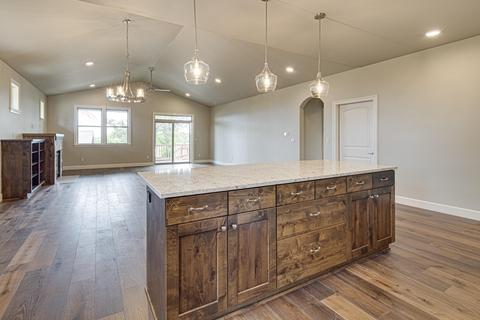 63108 Pikes Ct, Bend, OR 97701 photo 14