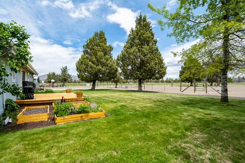 63520 Johnson Ranch Rd, Bend, OR 97701 photo 23