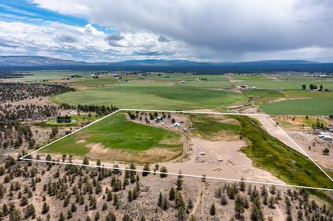 63520 Johnson Ranch Rd, Bend, OR 97701 photo 47