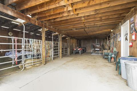 63520 Johnson Ranch Rd, Bend, OR 97701 photo 40