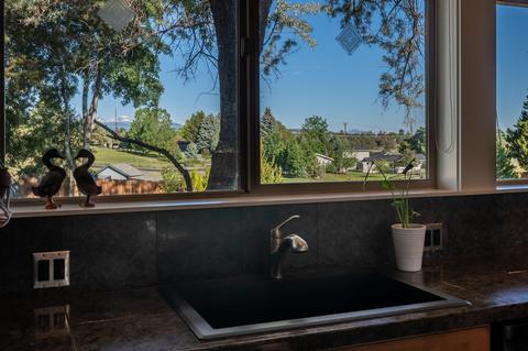 21677 Stud Ct, Bend, OR 97702 photo 11