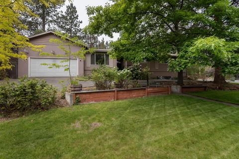 1797 NE Daphne Dr, Bend, OR 97701 photo 1